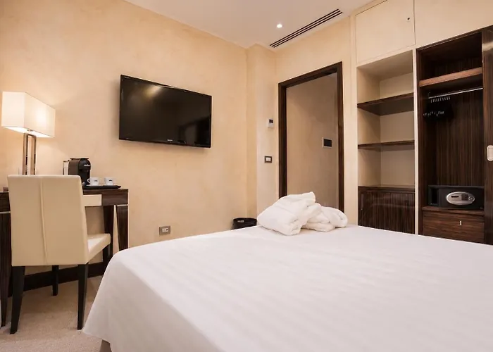 Maison Candia Luxury House 4* Rom